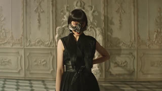 Jasmine Sokko - TIRED
