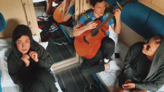 Премьера! 2Маши - Босая под гитару