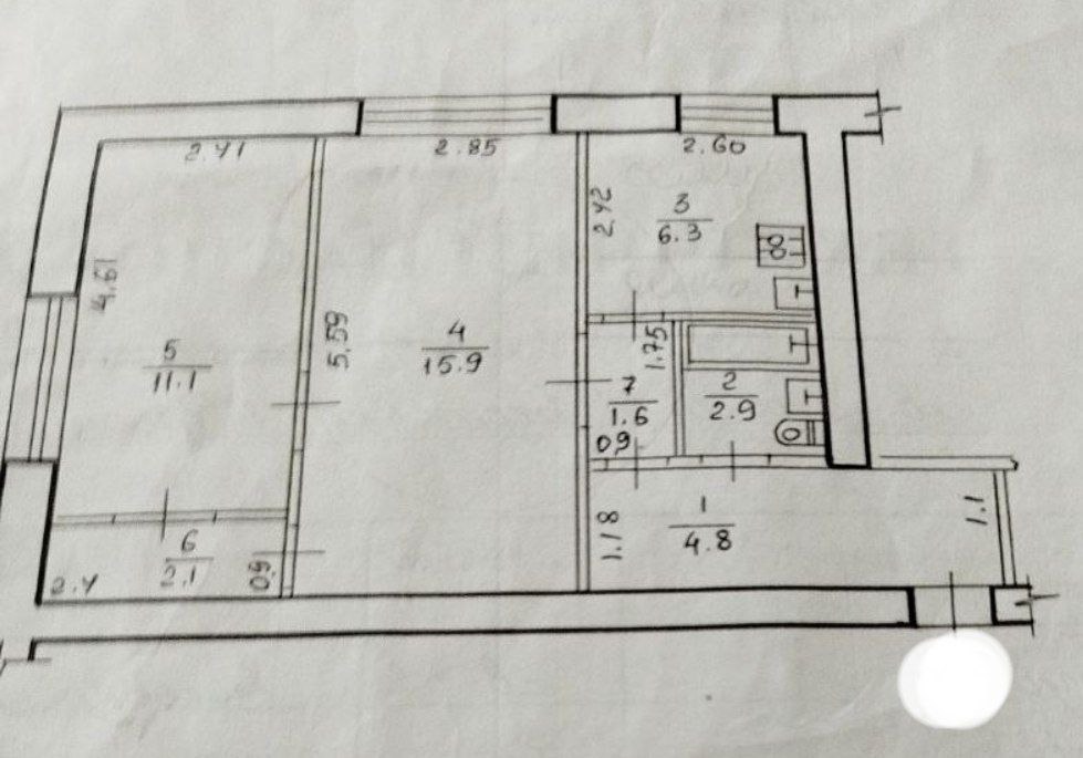 ‼‼Продам 2-комн. квартиру на кв. ГБК! 1/5 этаж. 45/27/6 м². Кирпичный дом, цоколь высокий. Квартира угловая, железная входная дверь, комнаты проходные, окна м/п, газовая колонка, с/у совмещён. Требует ремонта. Тихий двор. В пешей доступности школа, садик, парк, супермаркеты, остановки общественного транспорта...